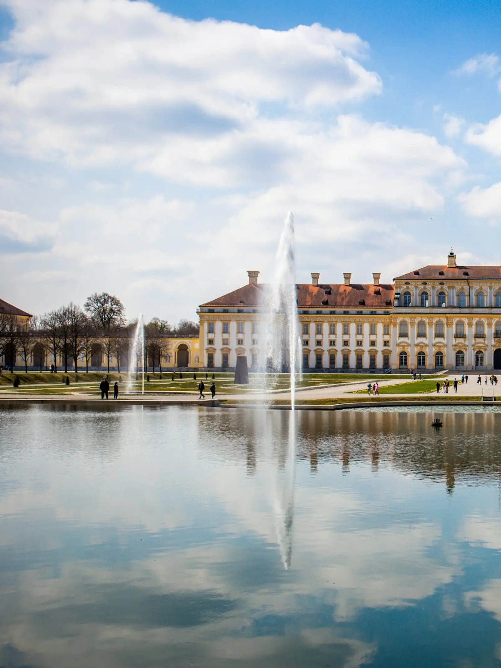 Münchner Stadtbild — Heimat von Firstier
